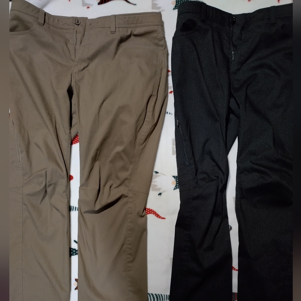 Two pairs of Under Armour Enduro tactical pants